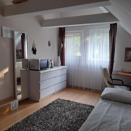 Pokoje Przy Parku Oliwskim Apartamento Gdansk Exterior foto