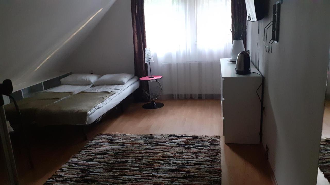 Pokoje Przy Parku Oliwskim Apartamento Gdansk Exterior foto